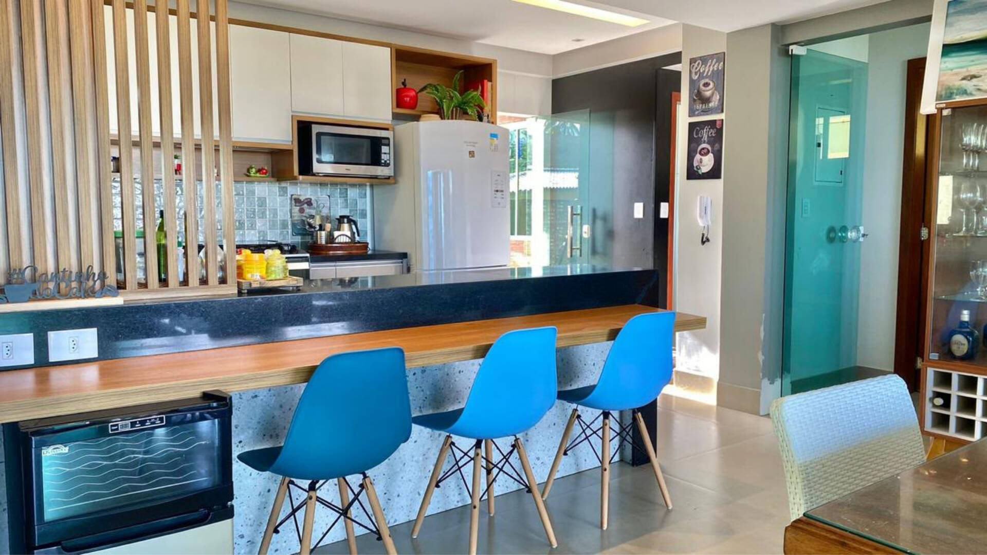 Duplex mobiliado com 4 suítes e vista para o mar em Ilhéus
