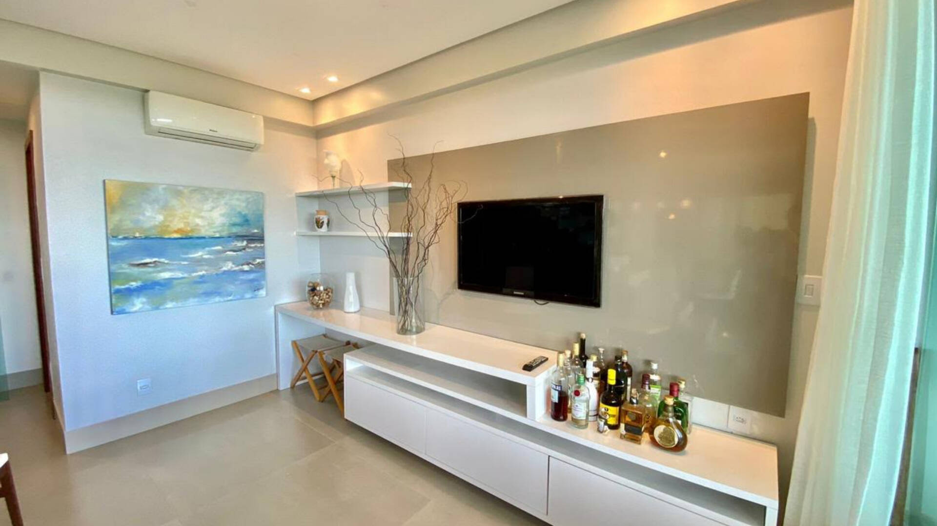 Duplex mobiliado com 4 suítes e vista para o mar em Ilhéus