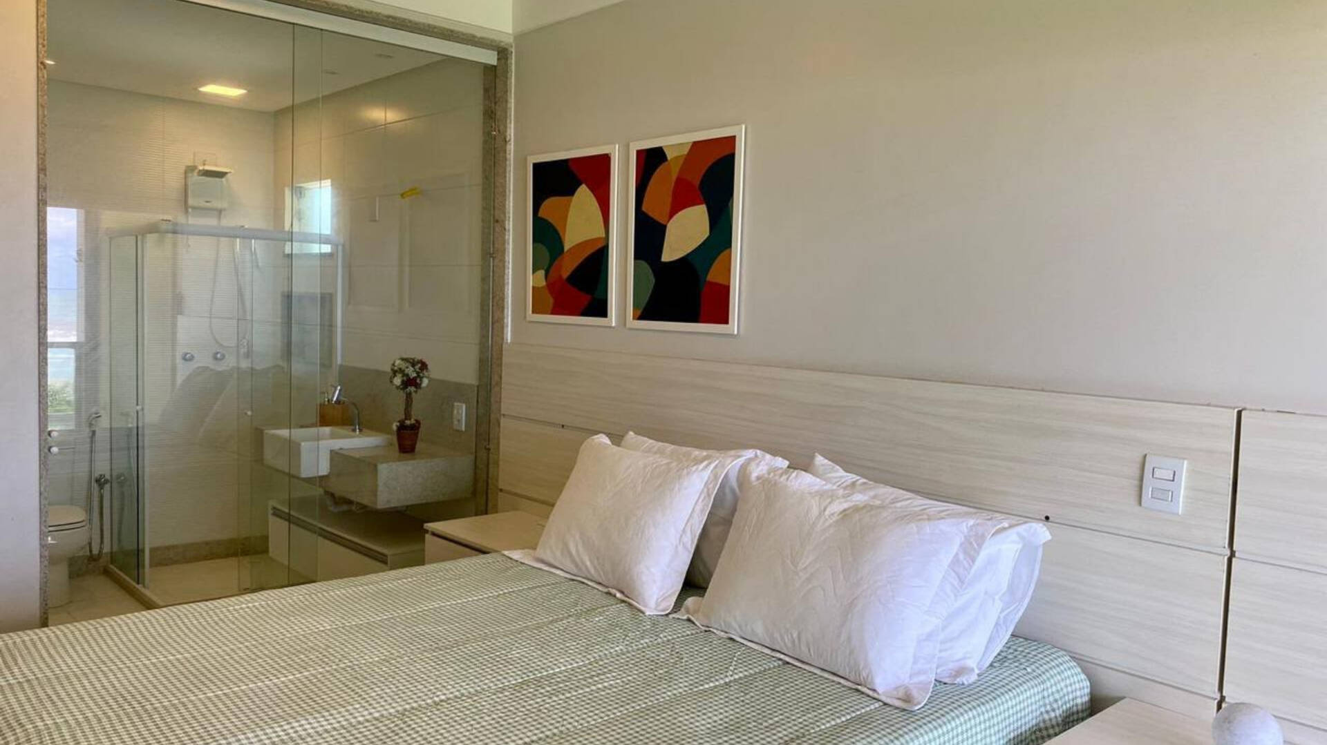 Duplex mobiliado com 4 suítes e vista para o mar em Ilhéus