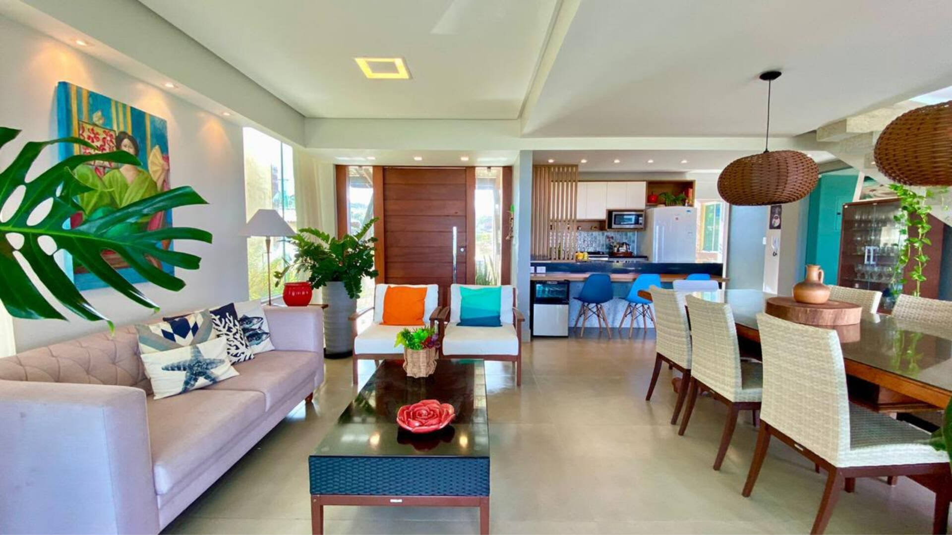 Duplex mobiliado com 4 suítes e vista para o mar em Ilhéus