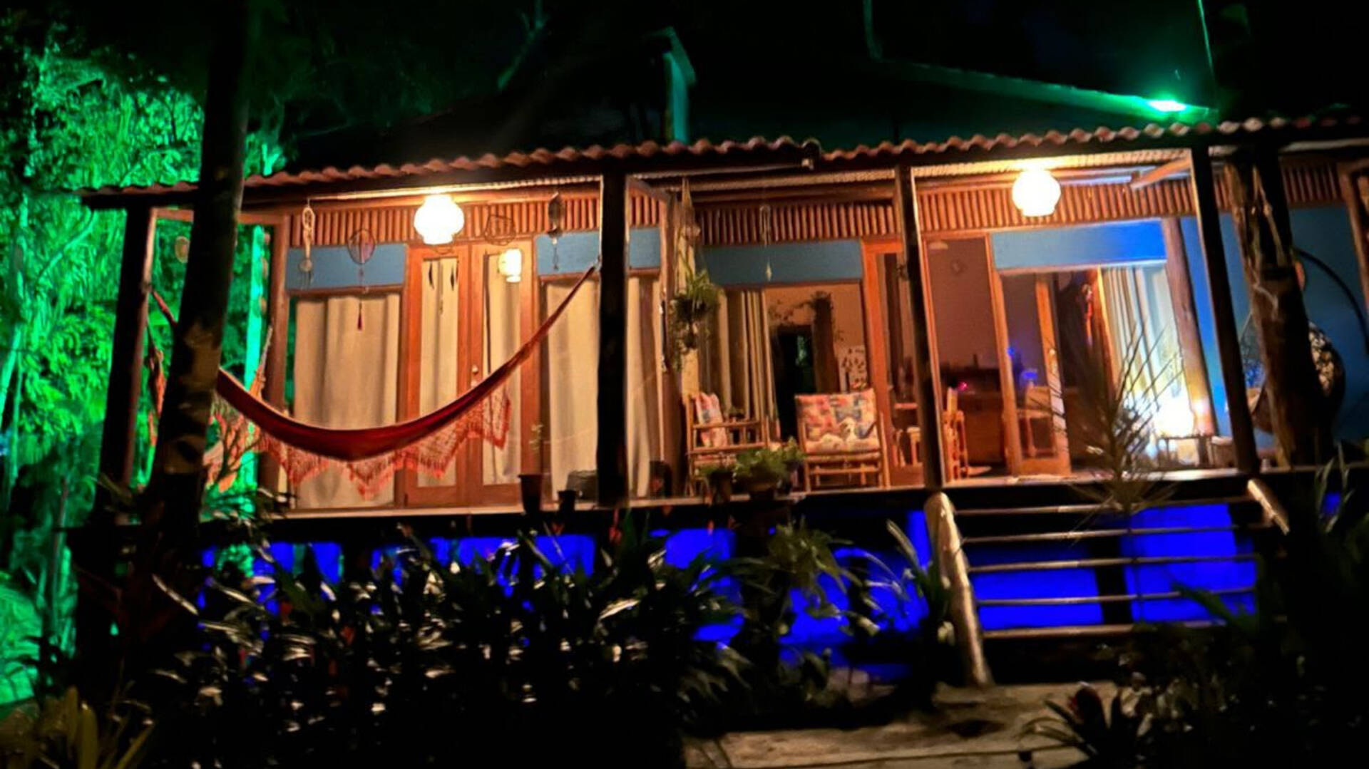 Casa rústica em condomínio — Arraial d’Ajuda, Porto Seguro