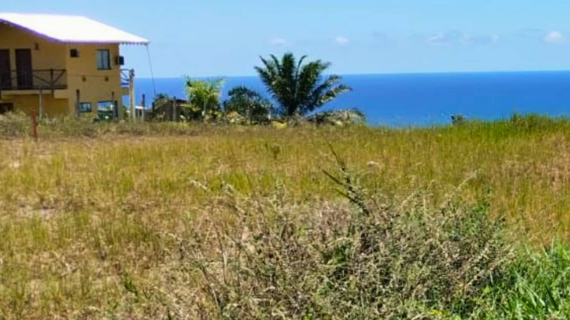 Lotes em condomínio com vista para o mar — Serra Grande/BA