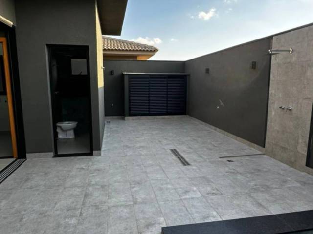 #17 - Casa para Venda em São José do Rio Preto - SP